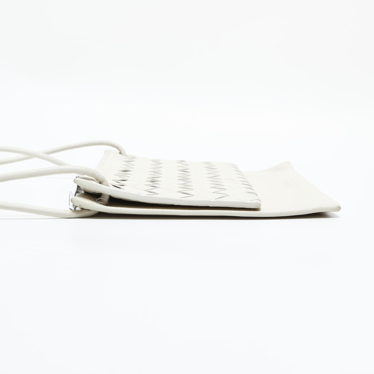Bottega Veneta White Leather Shoulder Bag (Pre-Owned)