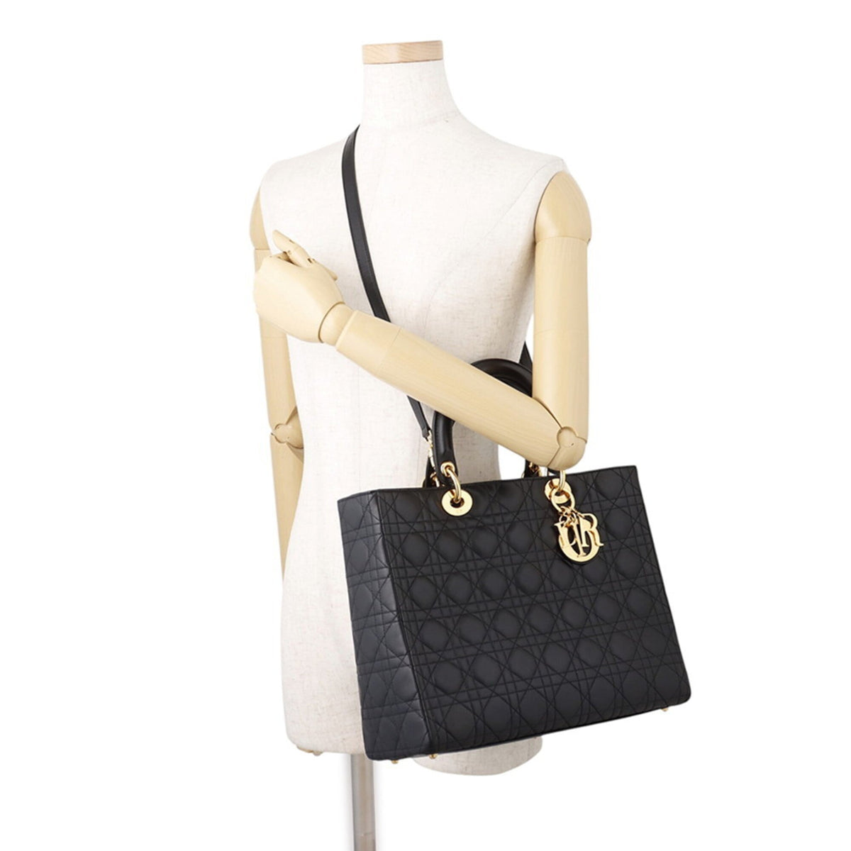 Christian Dior Lady Dior Black Leather Handbag (Pre-Owned)