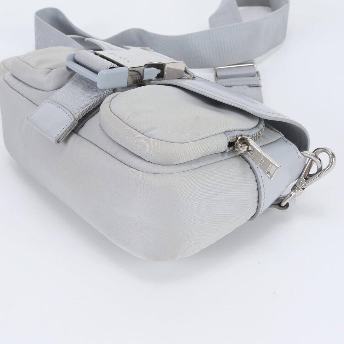 Prada Blue Leather Nylon Crossbody Bag Pouch Shoulder Bag (Pre-Owned)