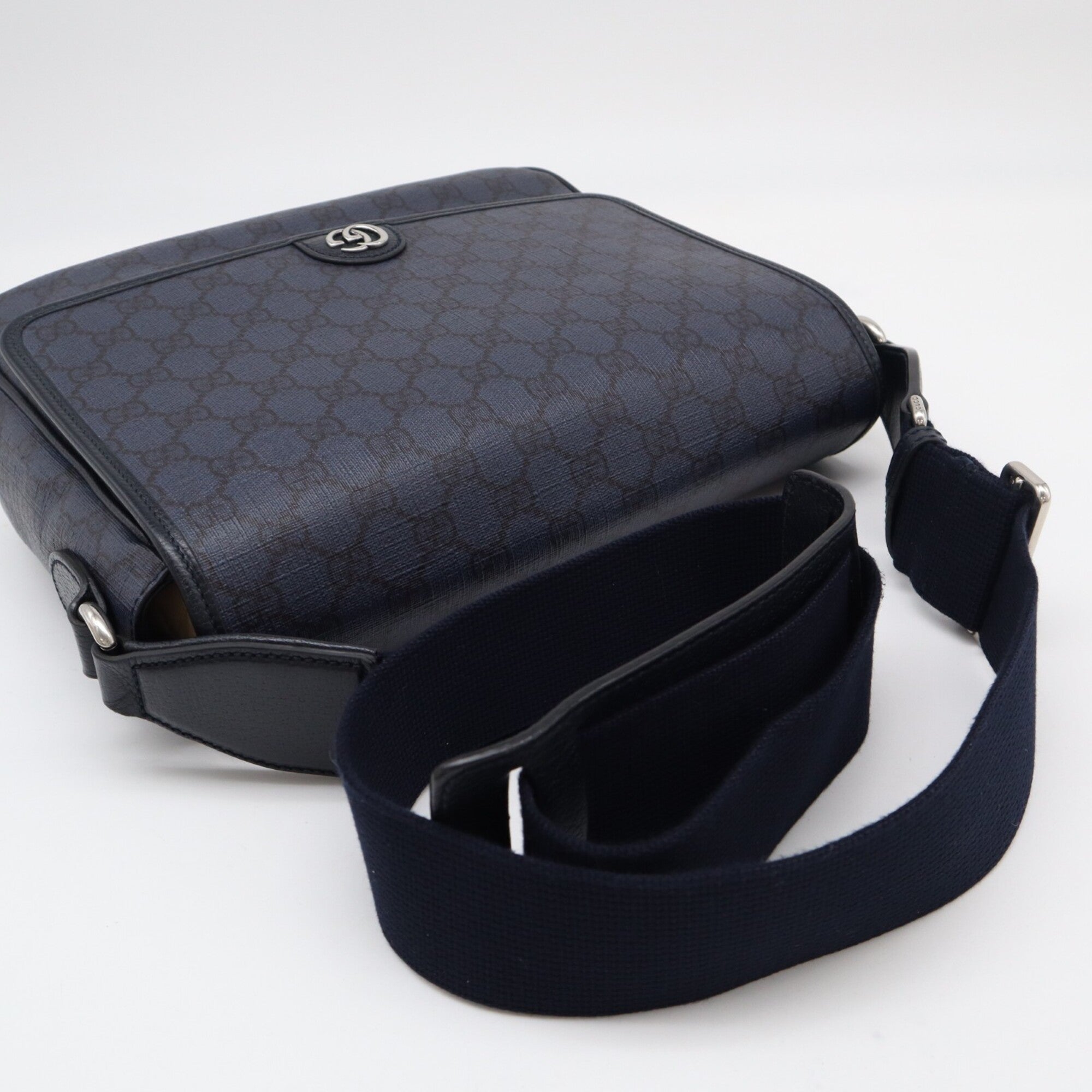 Gucci Ophidia Navy Black Canvas Leather Shoulder Bag (Pre-Owned)