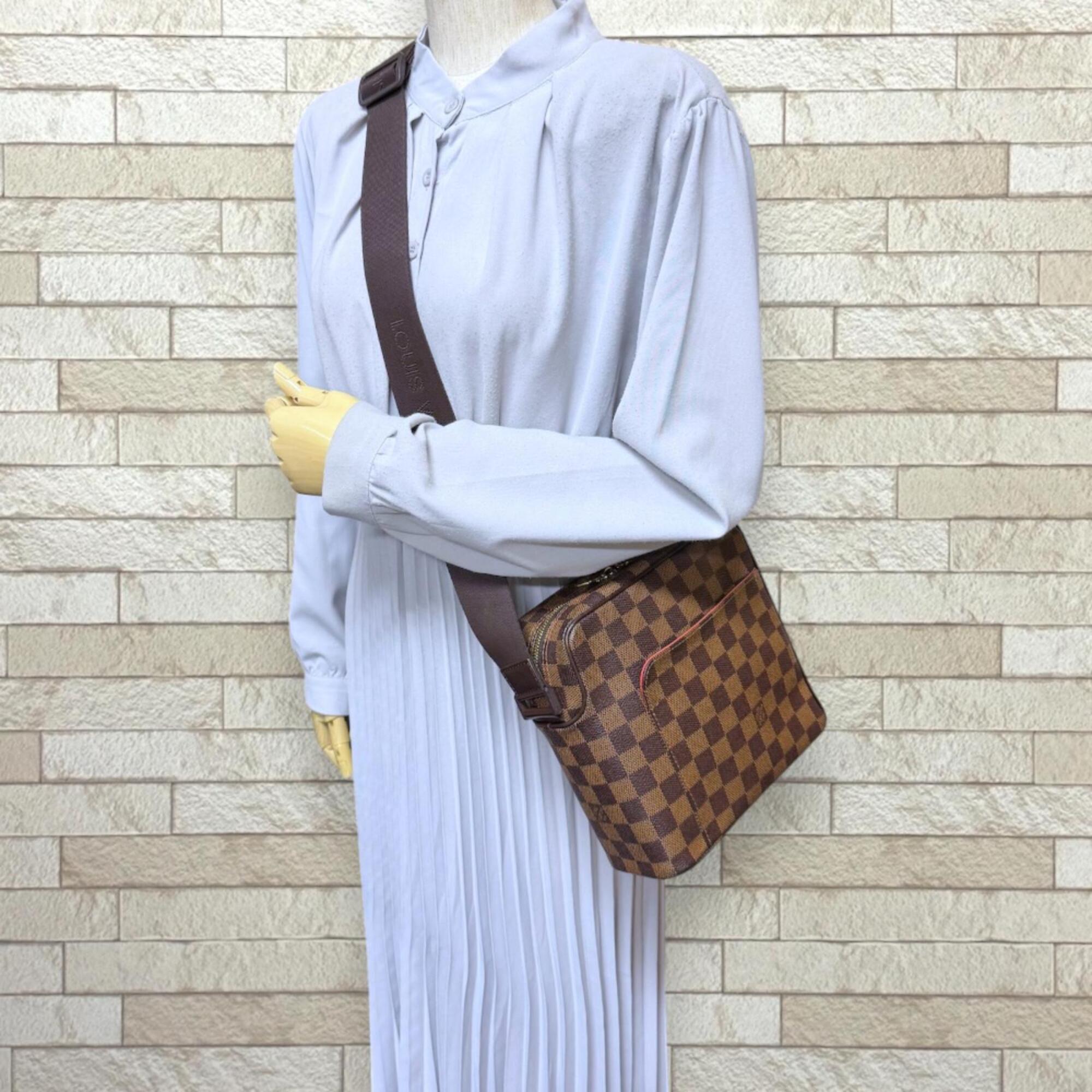Louis Vuitton Damier Brown Damier Canvas Shoulder Bag (Pre-Owned)