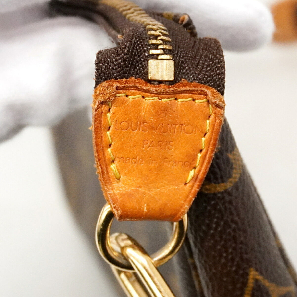 Louis Vuitton Brown Pouch (Pre-Owned)