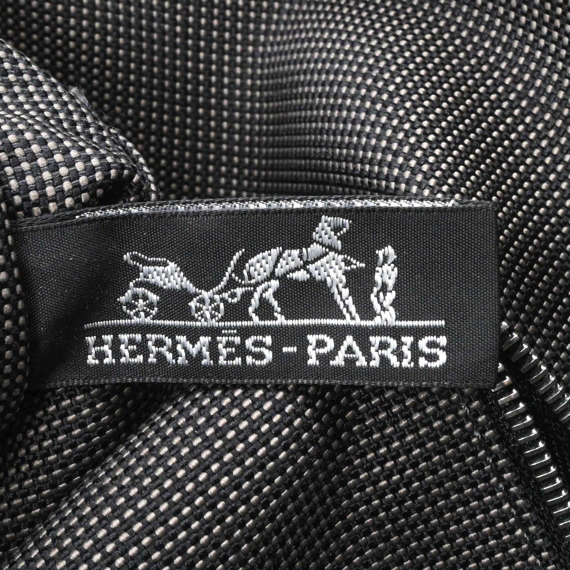 Hermes Gray Nylon Canvas Shoulder Bag (Pre-Owned)