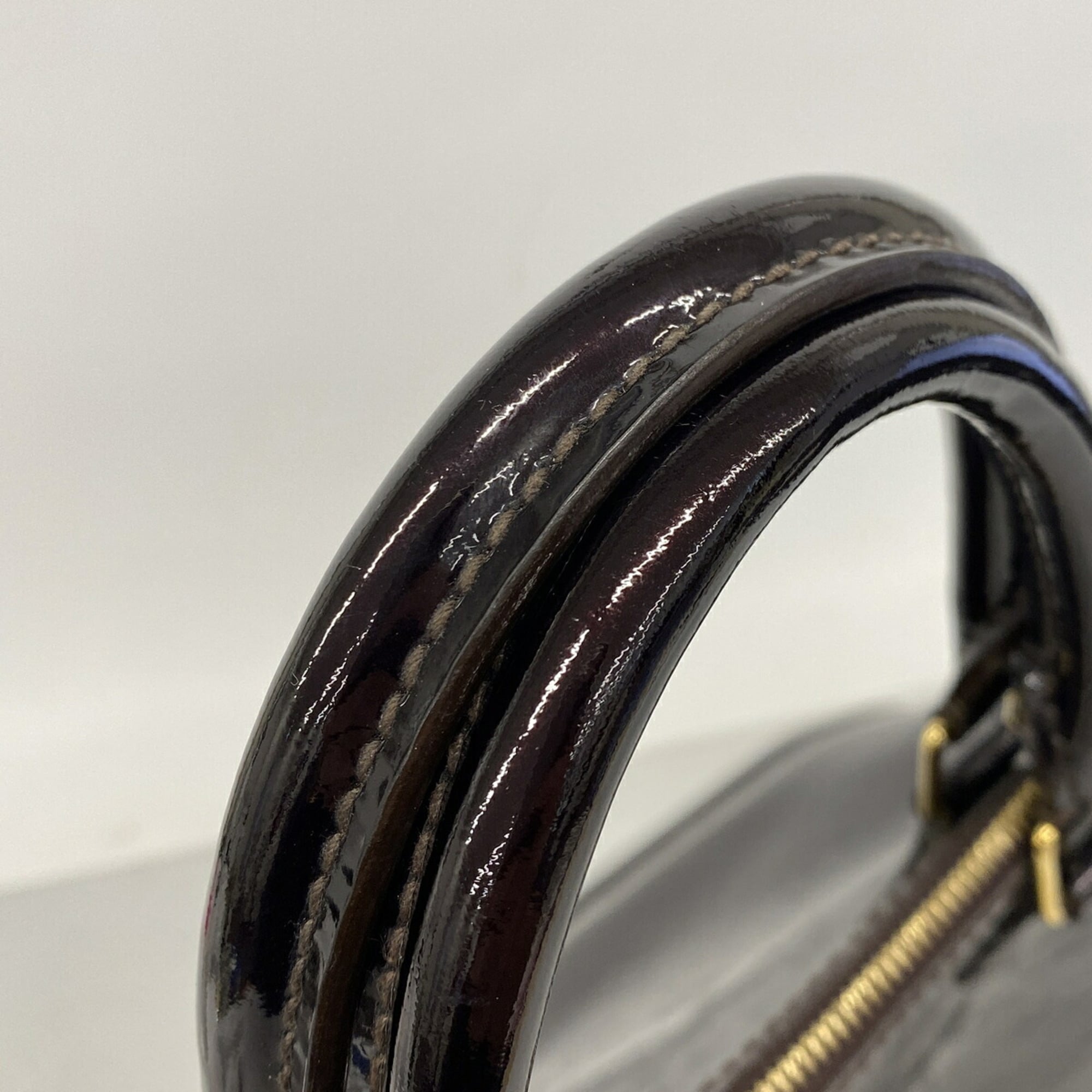 Louis Vuitton Amarante Handbag (Pre-Owned)