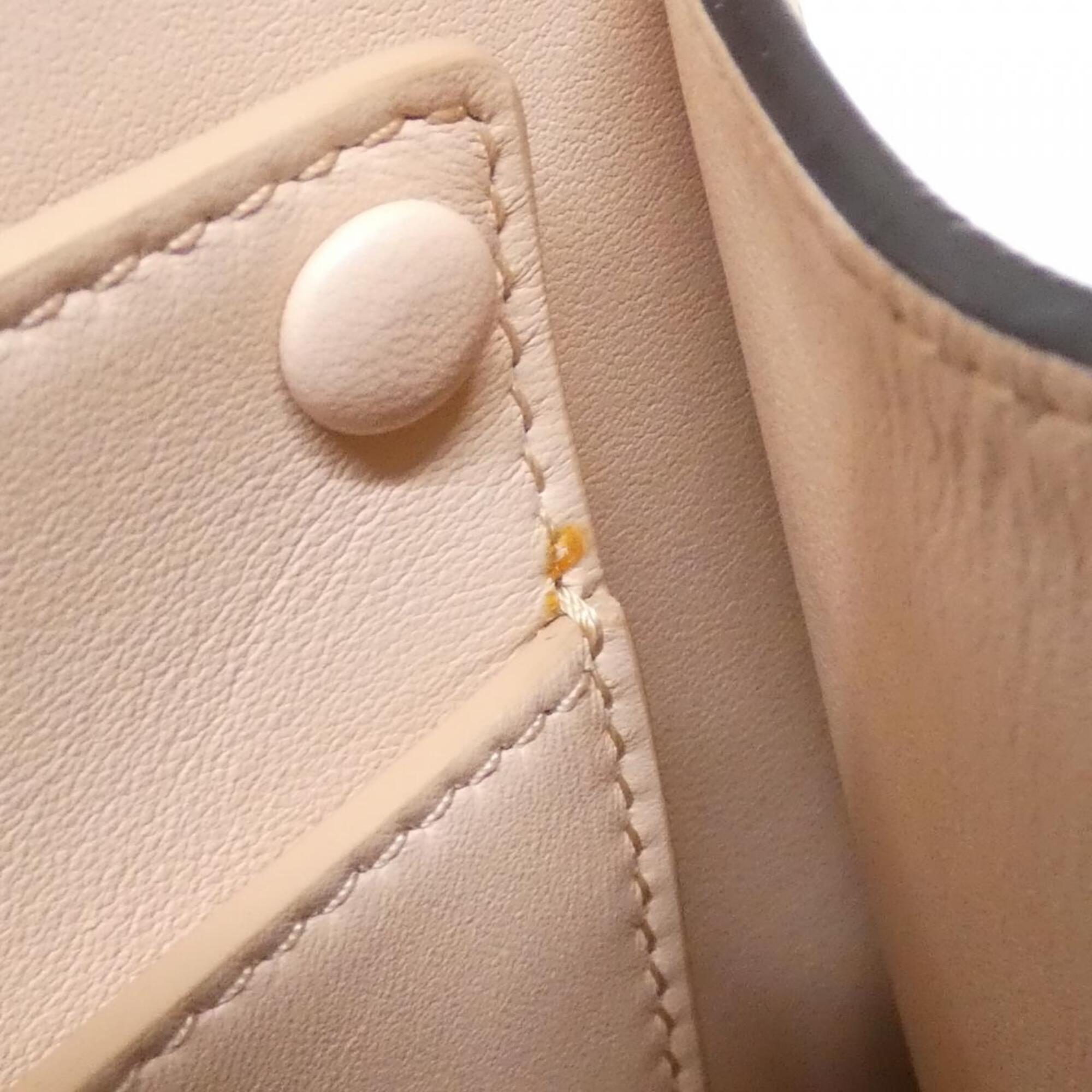 Fendi Light Rose Pink Pink Leather Handbag (Pre-Owned)