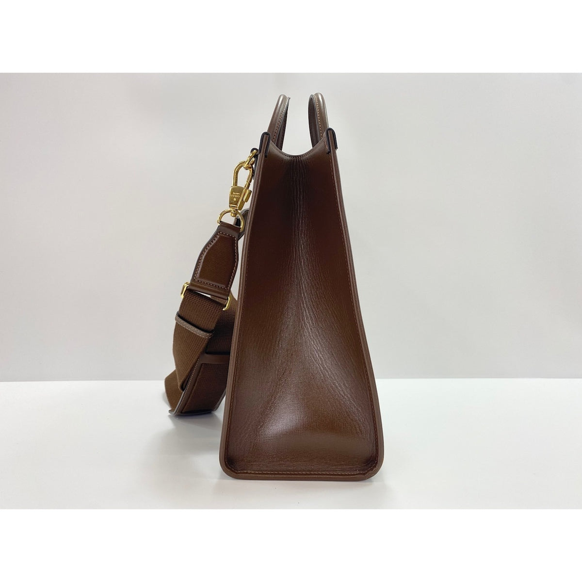 Gucci Brown Handbag (Pre-Owned)
