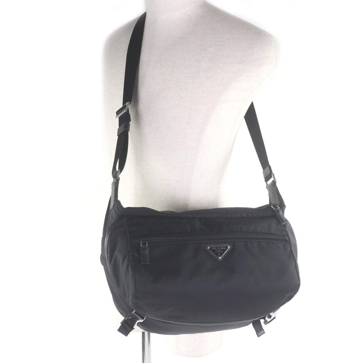 Prada Black Polyamide Shoulder Bag (Pre-Owned)