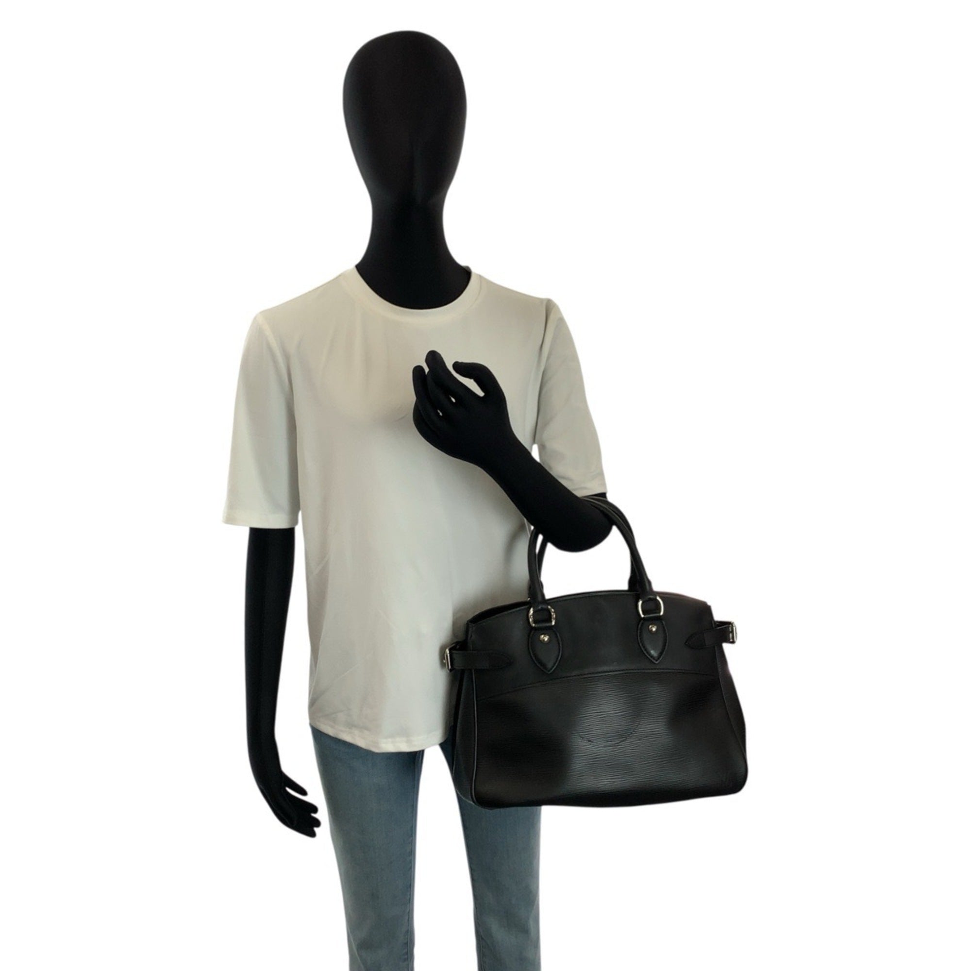 Louis Vuitton Black Noir Leather Handbag Tote Bag (Pre-Owned)