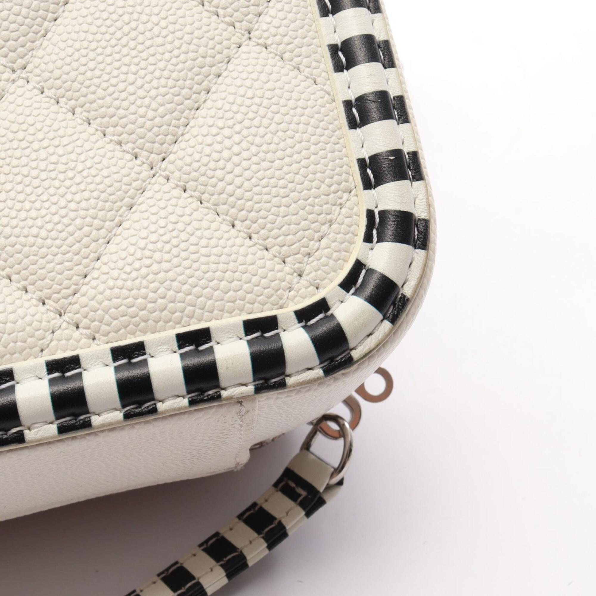 Chanel Black White Leather Handbag Shoulder Bag Vanity Bag (Pre-Owned)