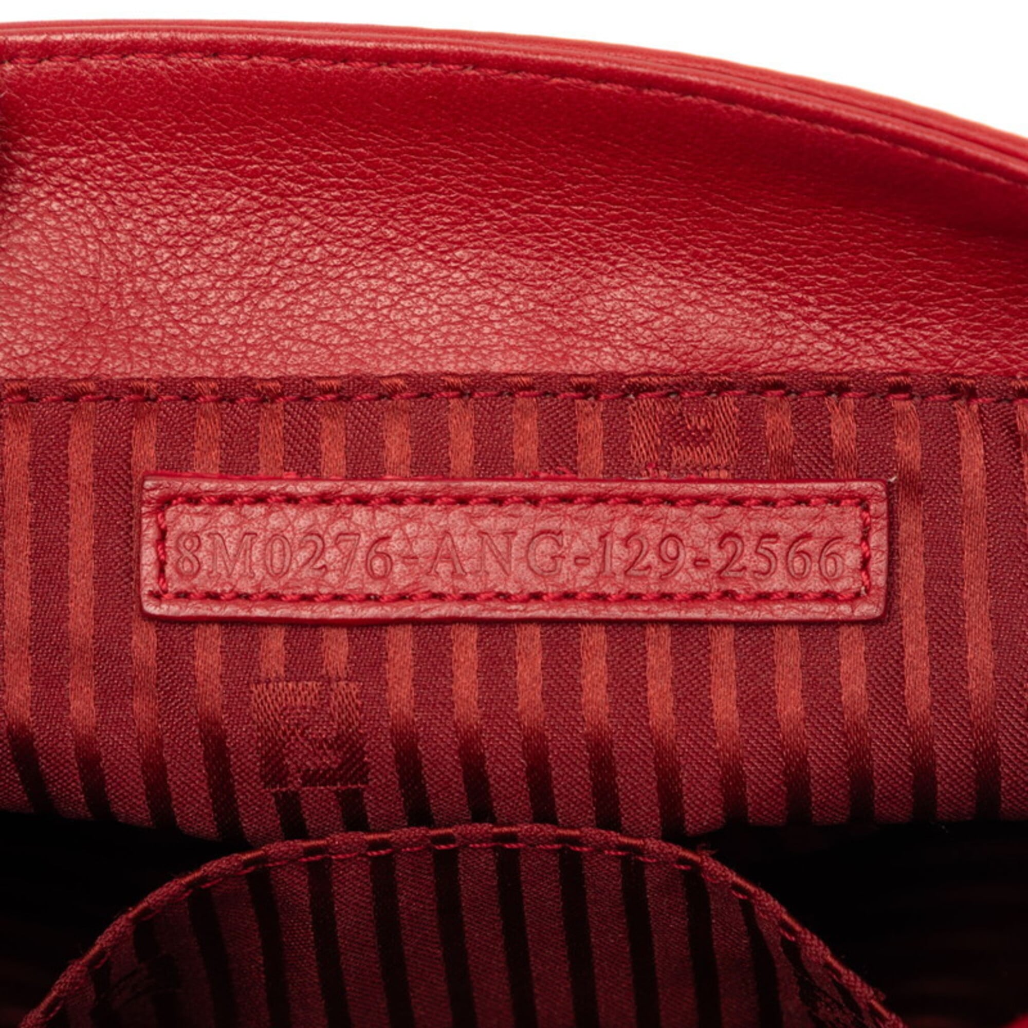 Fendi Red Color Leather Shoulder Bag (Pre-Owned)