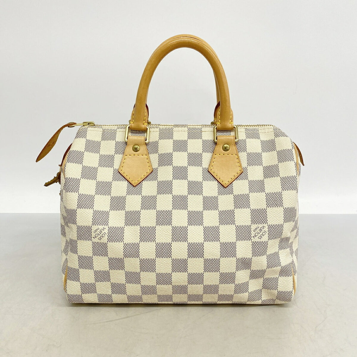 Louis Vuitton White Handbag (Pre-Owned)