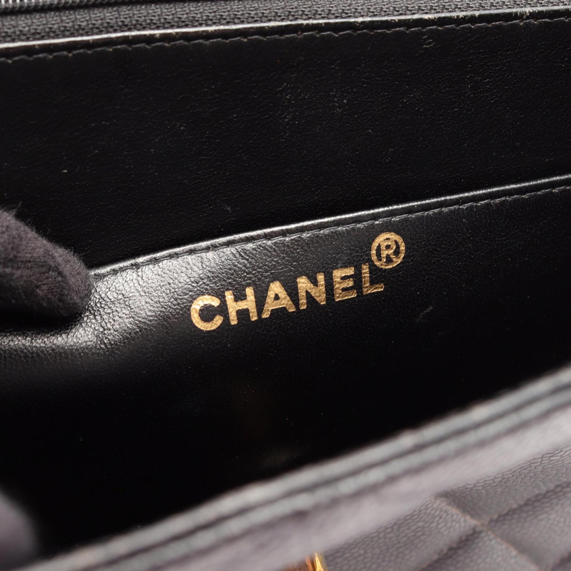 Chanel Black Grained Calfskin Briefcase Handbag (Pre-Owned)