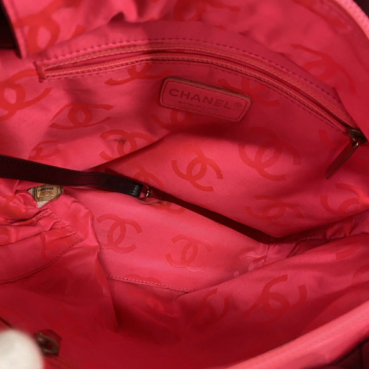 Chanel Black Leather Tote Bag (Pre-Owned)