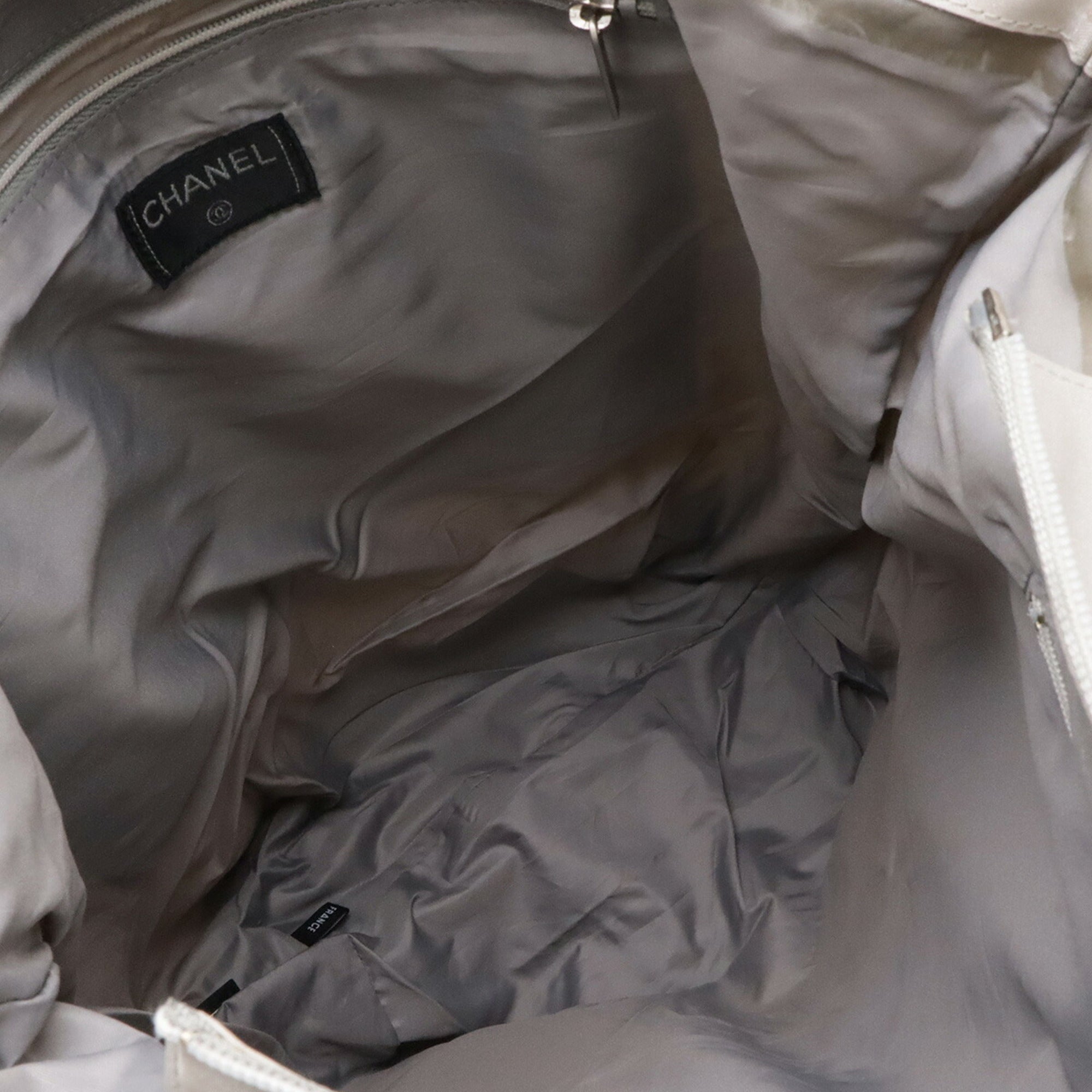 Chanel Sport Ivory Light Gray Nylon Shoulder Bag Tote Bag (Pre-Owned)