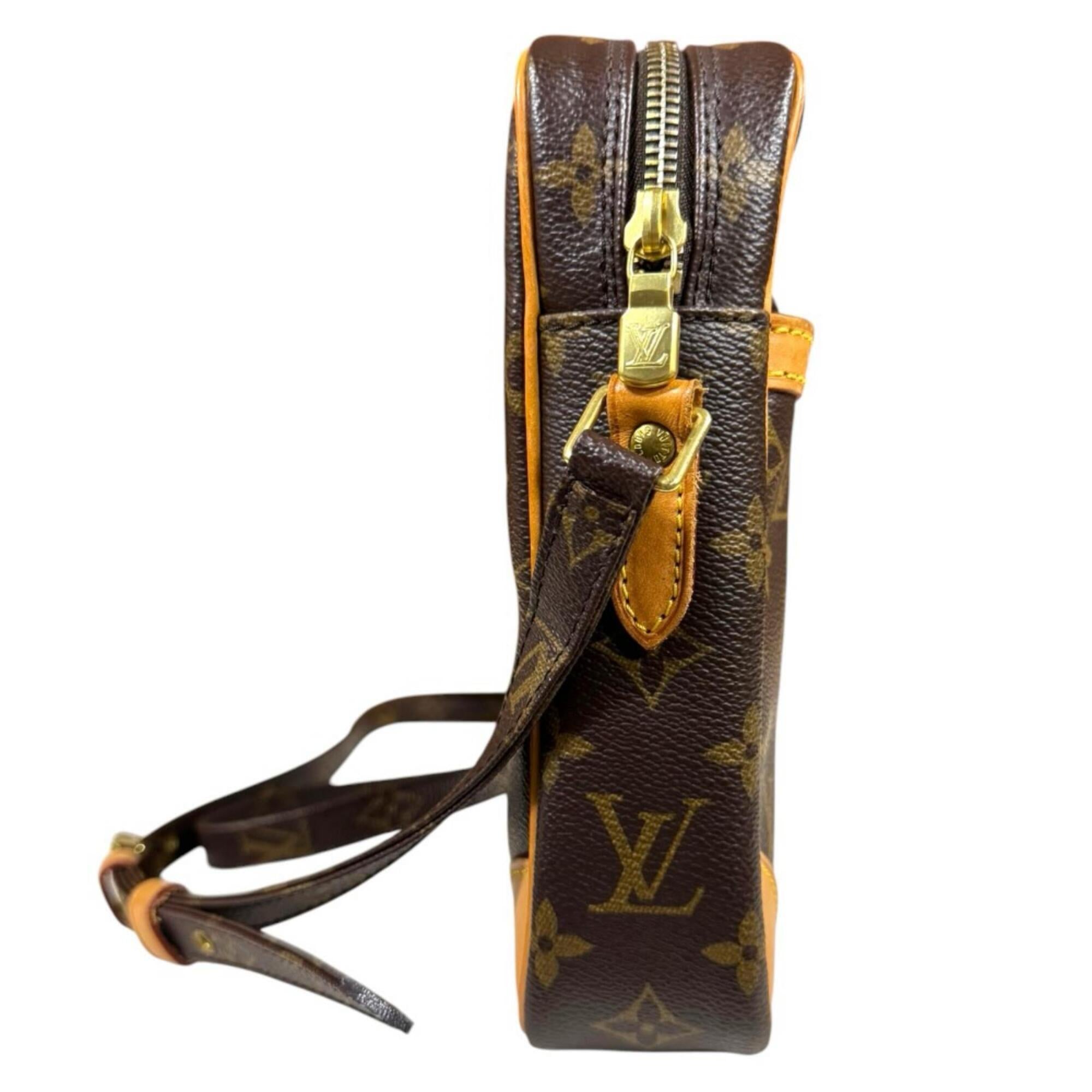Louis Vuitton Monogram Brown Monogram Shoulder Bag (Pre-Owned)