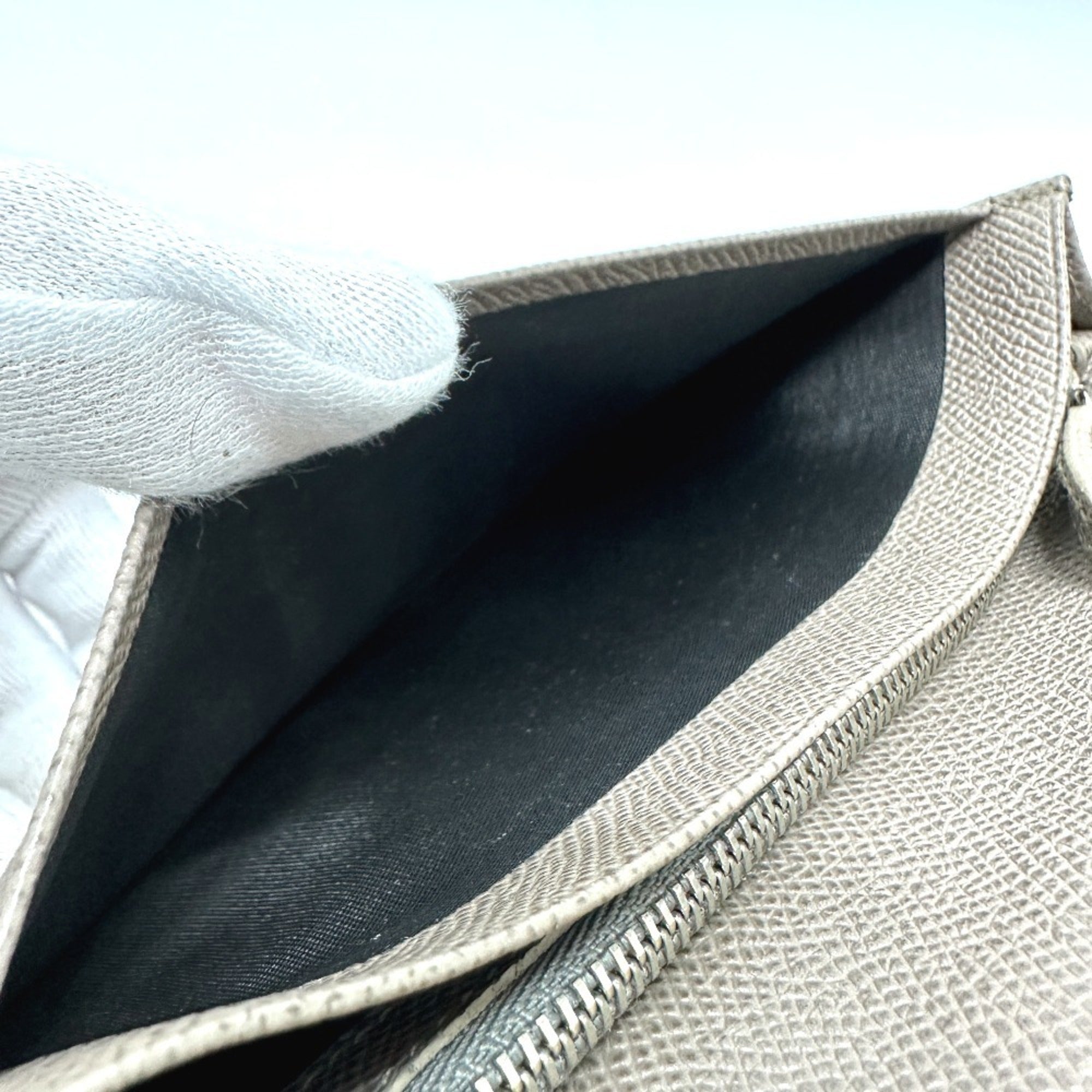 Bvlgari Gray Leather Long Wallet (Bi-Fold) (Pre-Owned)