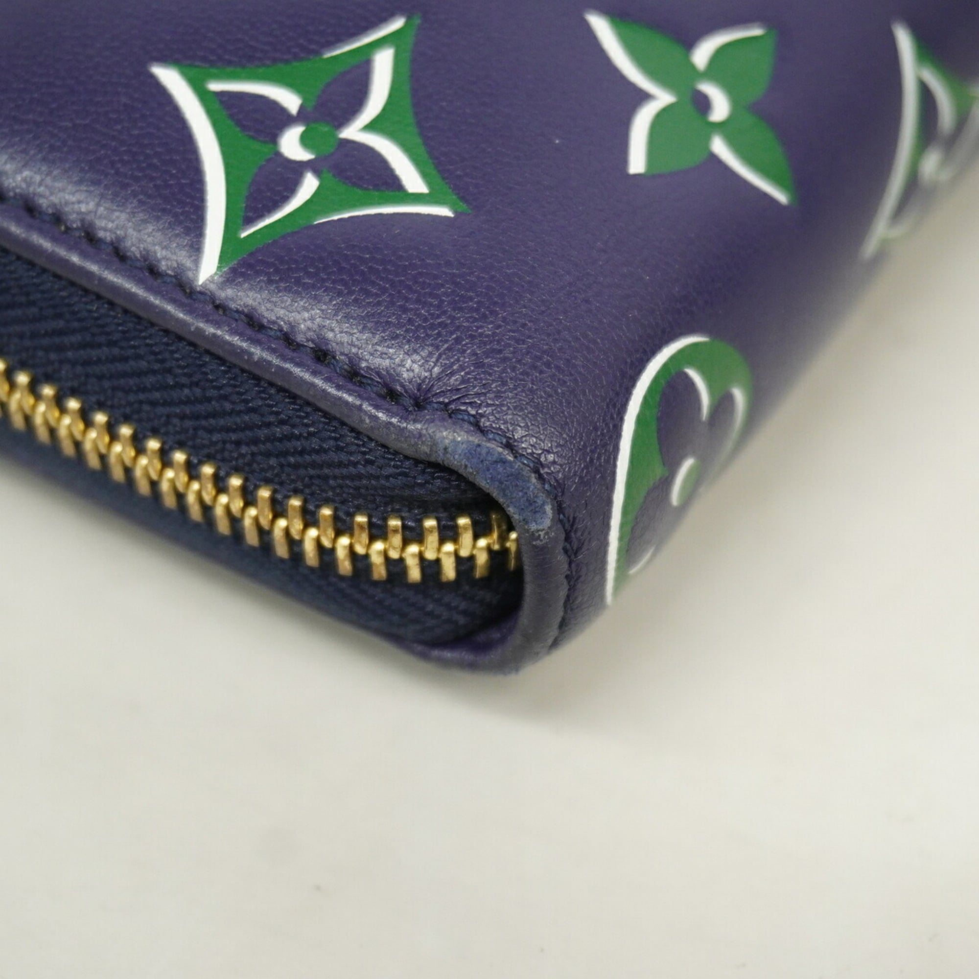 Louis Vuitton Green Navy Long Wallet (Bi-Fold) (Pre-Owned)