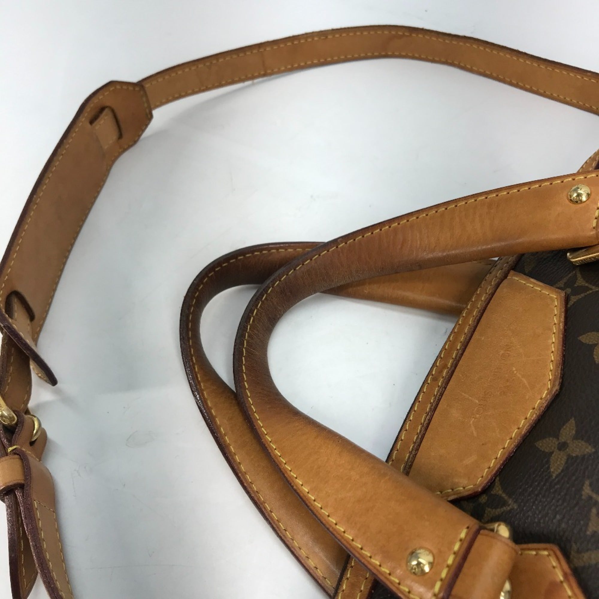 Louis Vuitton Monogram Brown Monogram Shoulder Bag (Pre-Owned)
