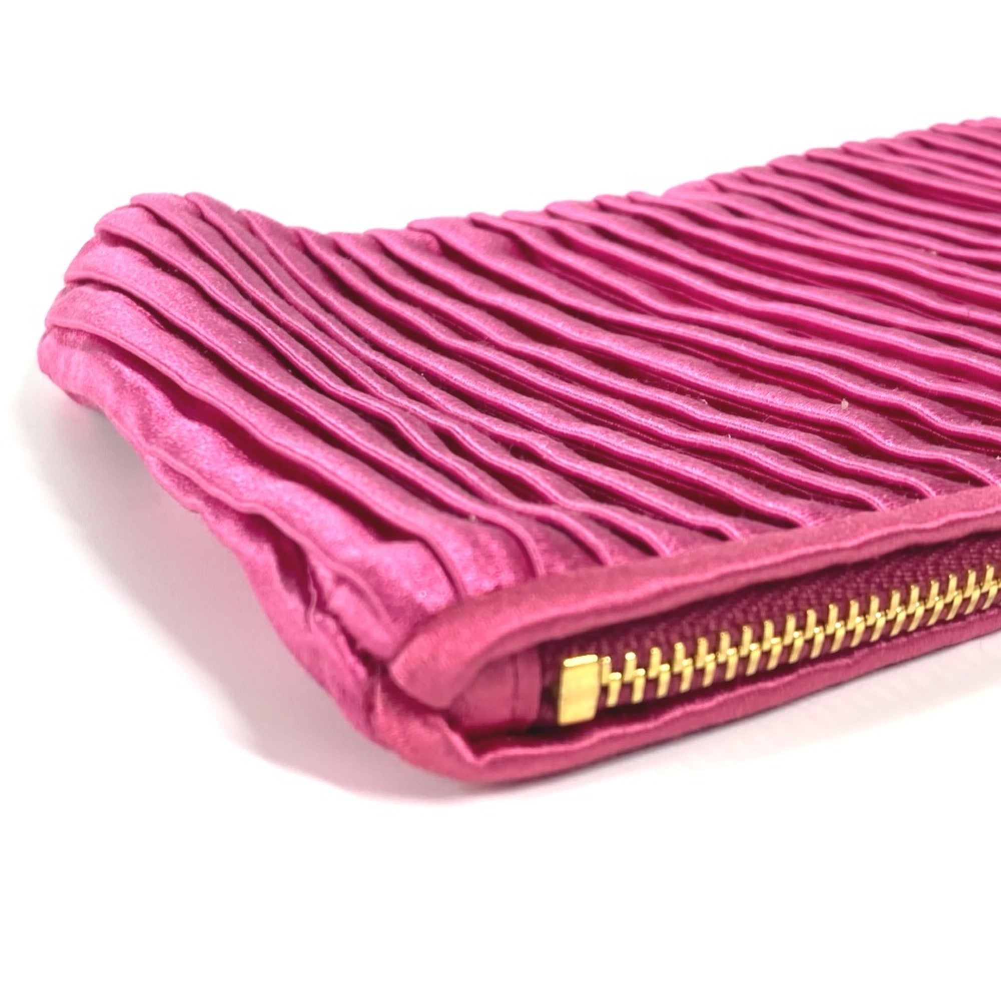 Miu Miu Pink Rayon Silk Clutch Bag Pouch (Pre-Owned)