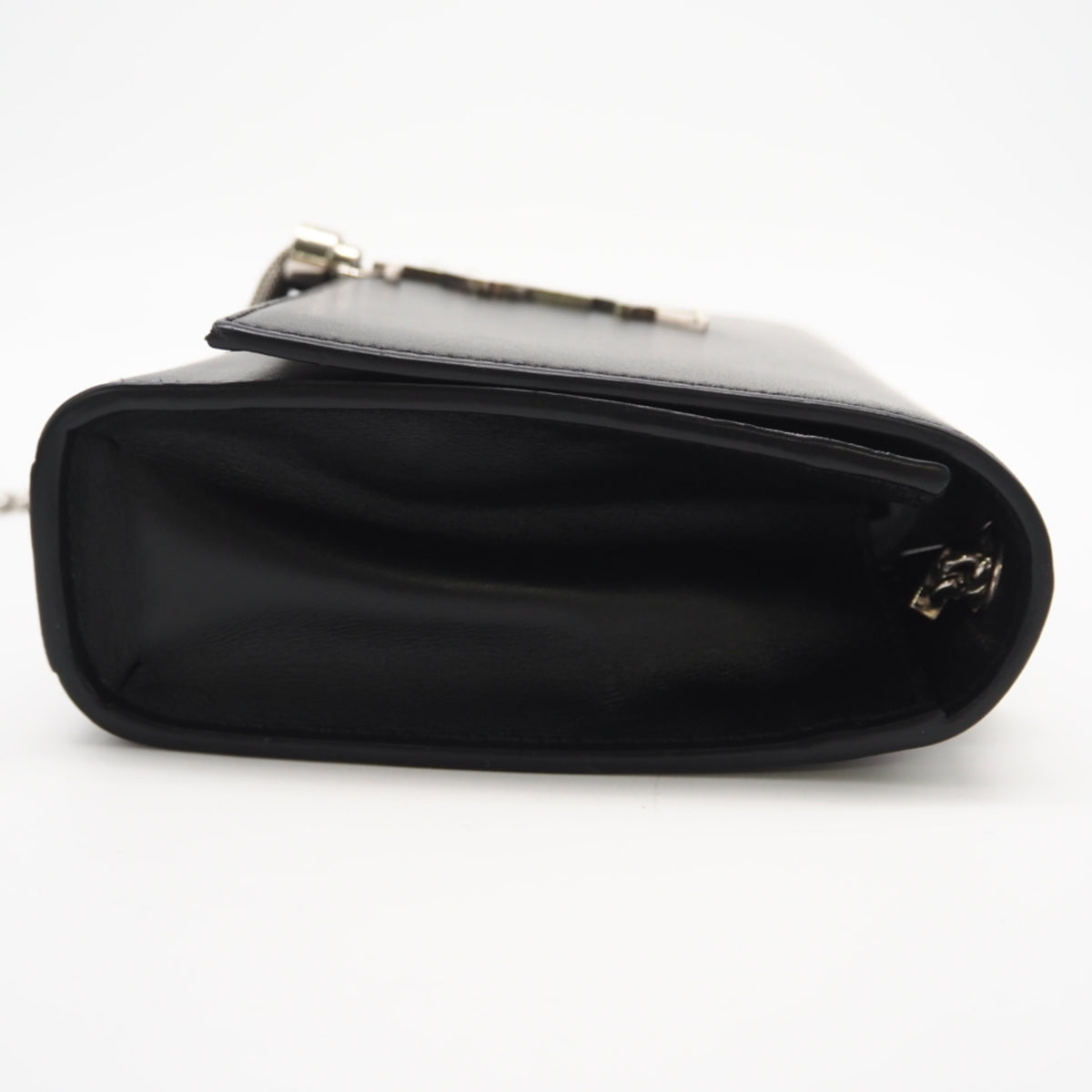 Saint Laurent Black Leather Shoulder Bag (Pre-Owned)