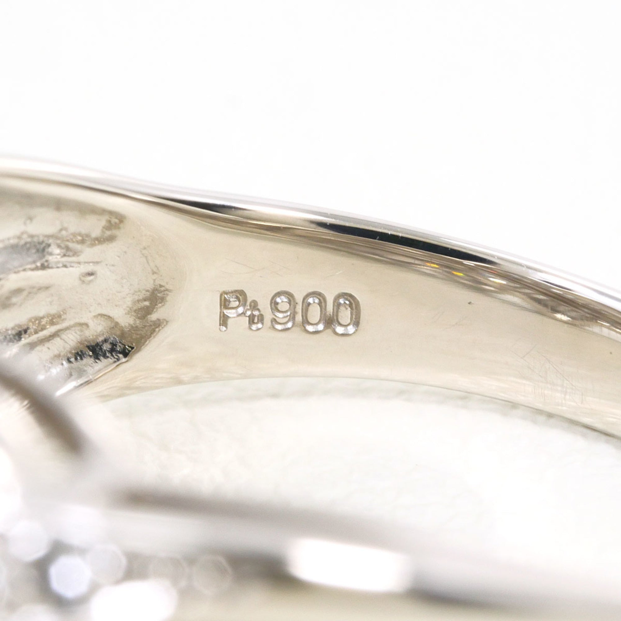 Unbranded Platinum Platinum 900 Band Ring (Pre-Owned)