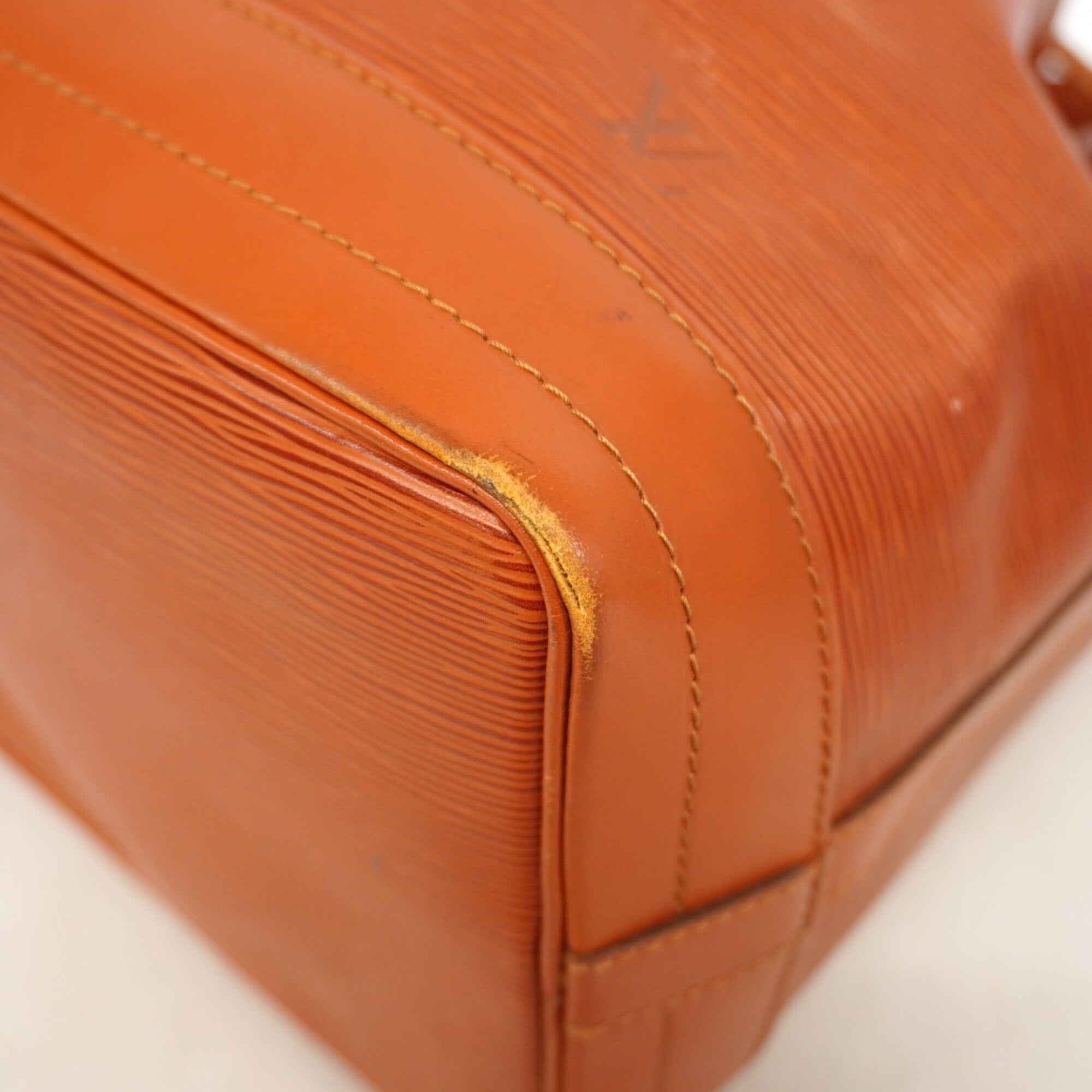 Louis Vuitton Kenyan Brown Shoulder Bag (Pre-Owned)