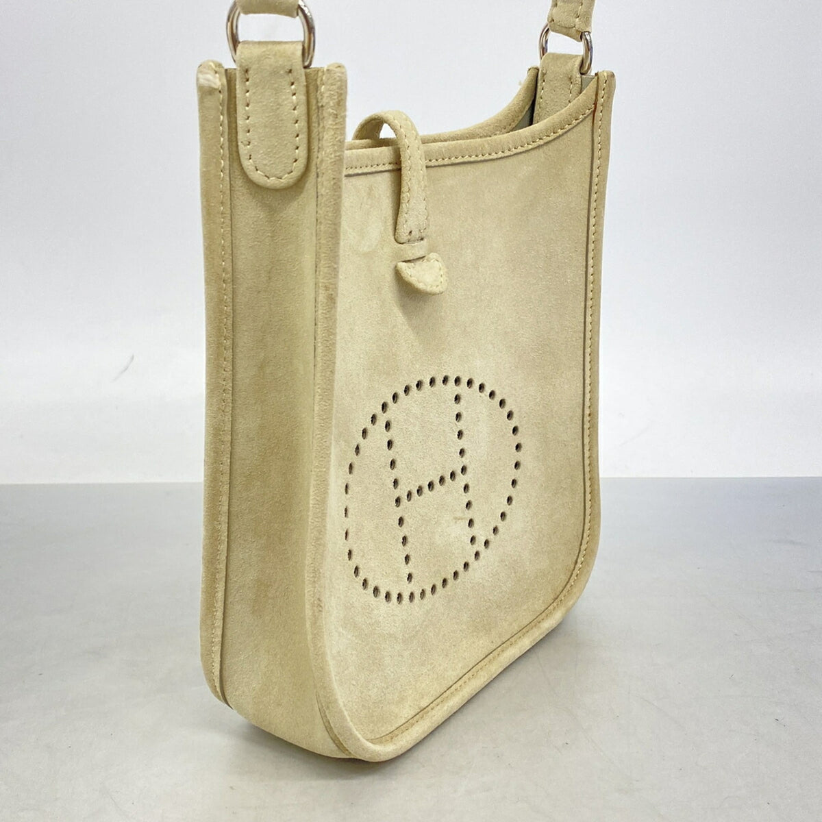 Hermes Beige Shoulder Bag (Pre-Owned)