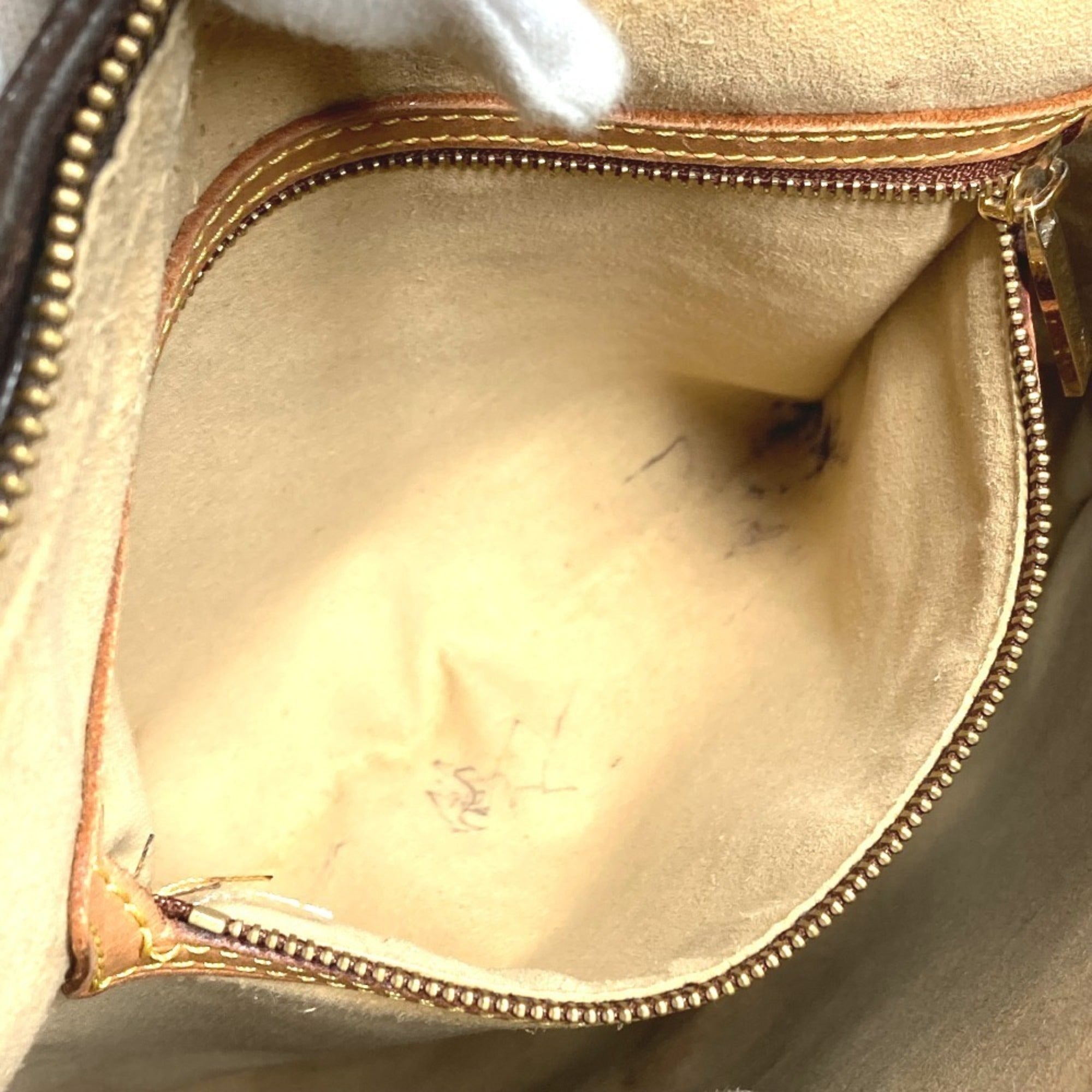 Louis Vuitton Brown Monogram Handbag Shoulder Bag (Pre-Owned)