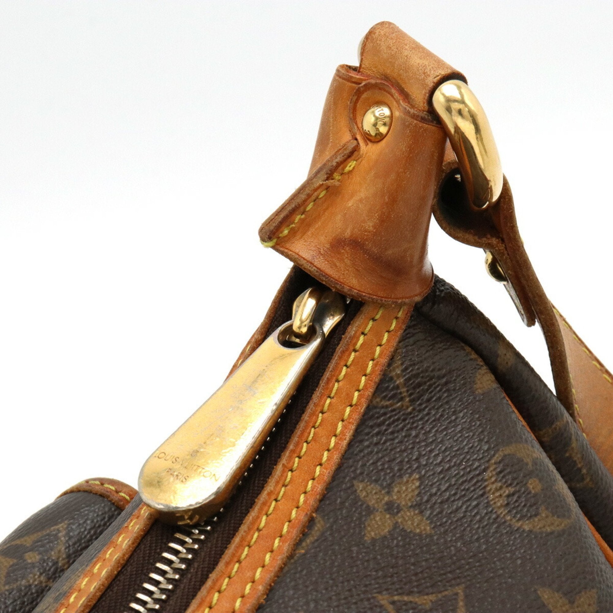 Louis Vuitton Black Monogram Monogram Shoulder Bag (Pre-Owned)