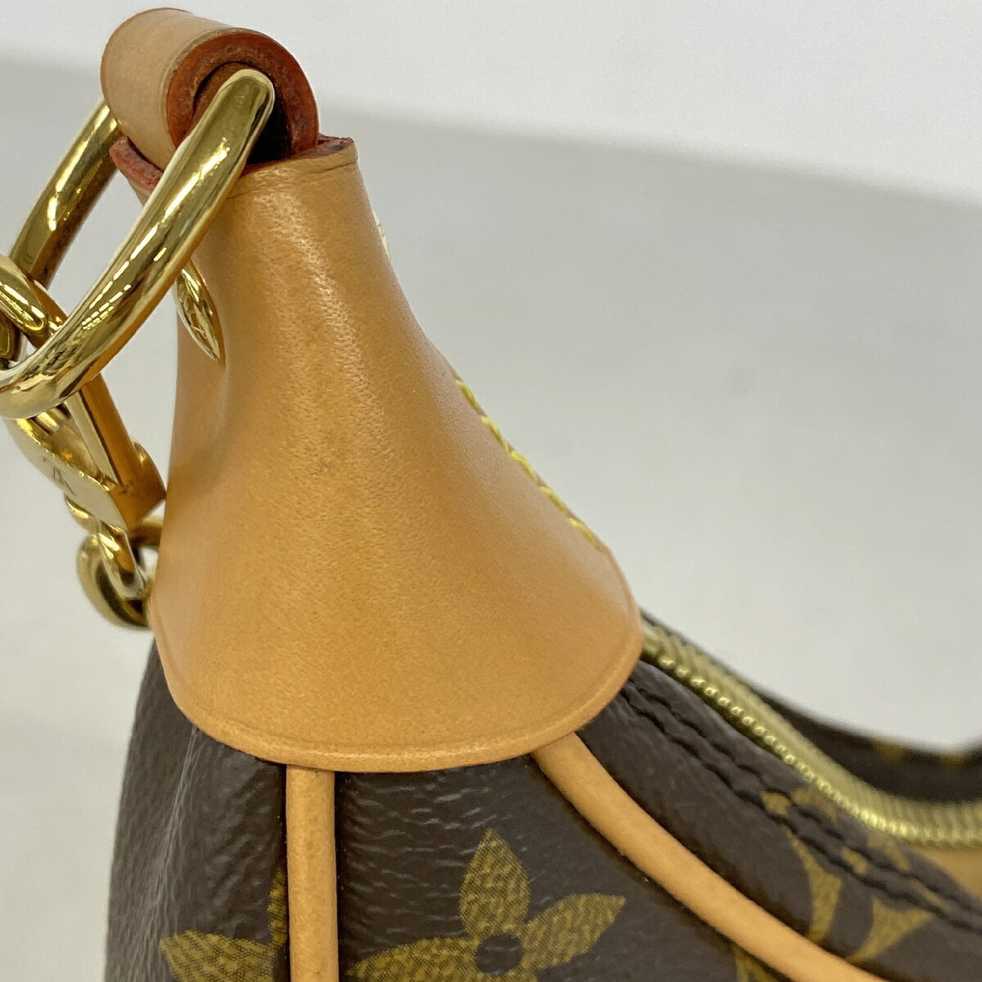 Louis Vuitton Brown Handbag (Pre-Owned)