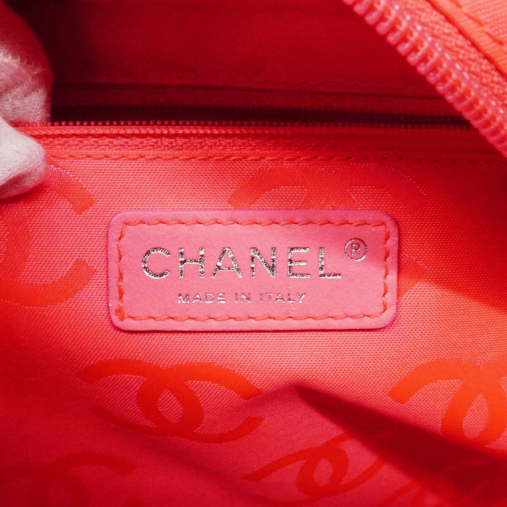 Chanel Black Leather Tote Bag (Pre-Owned)