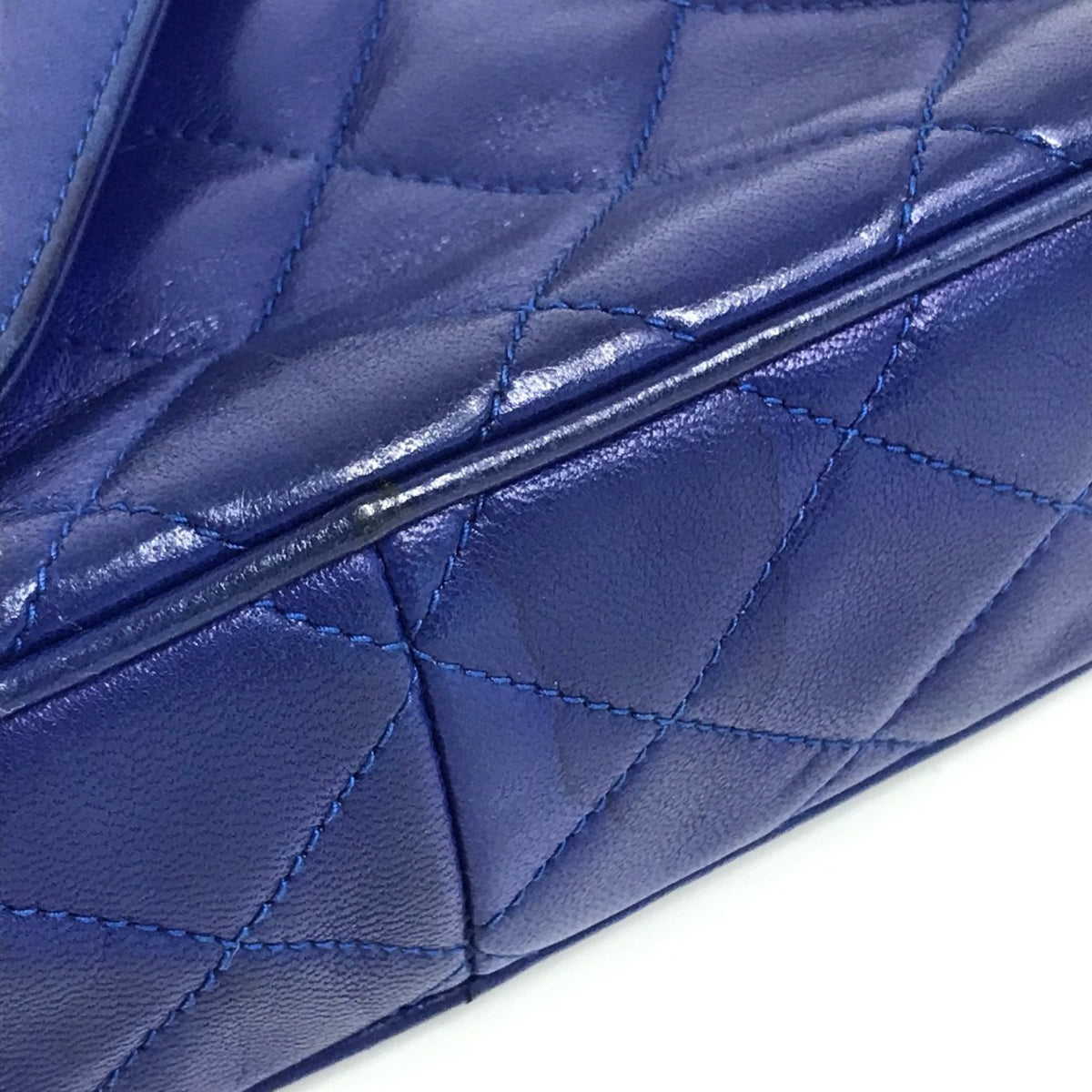Chanel Blue Leather Shoulder Bag (Pre-Owned)
