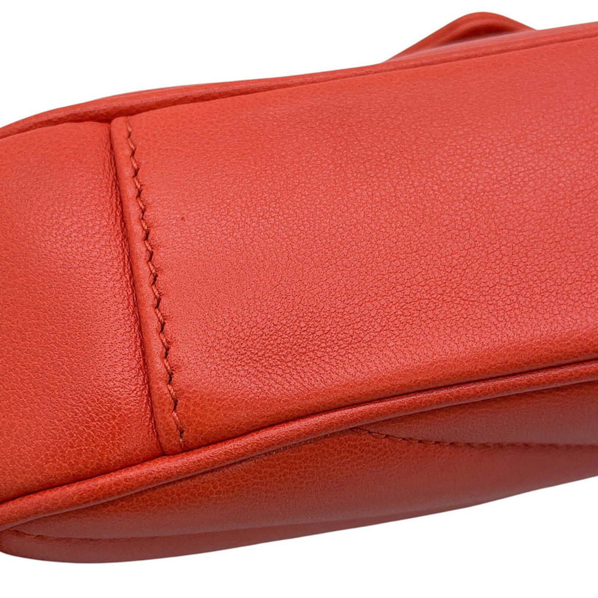 Yves Saint Laurent Orange Leather Shoulder Bag (Pre-Owned)