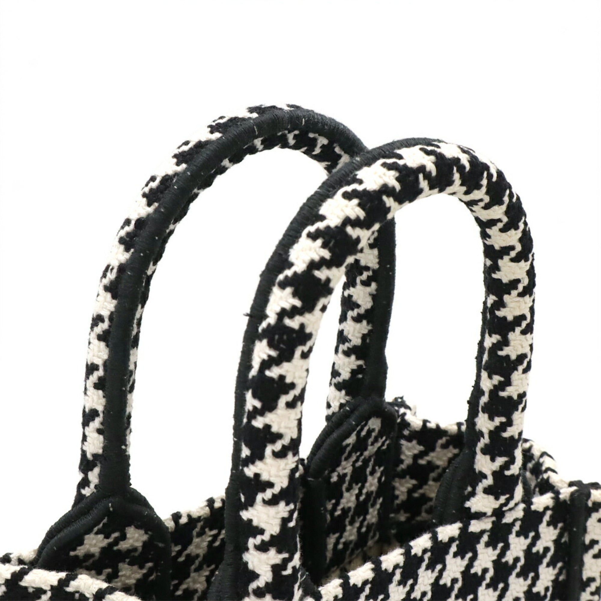 Christian Dior Black White Canvas Shoulder Bag (Pre-Owned)