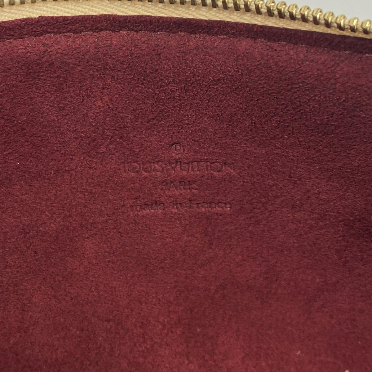 Louis Vuitton Blanc Pouch (Pre-Owned)