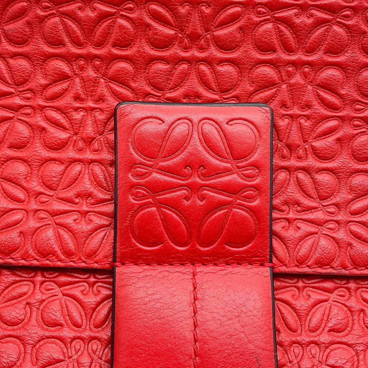 Loewe Red Color Leather Shoulder Bag (Pre-Owned)