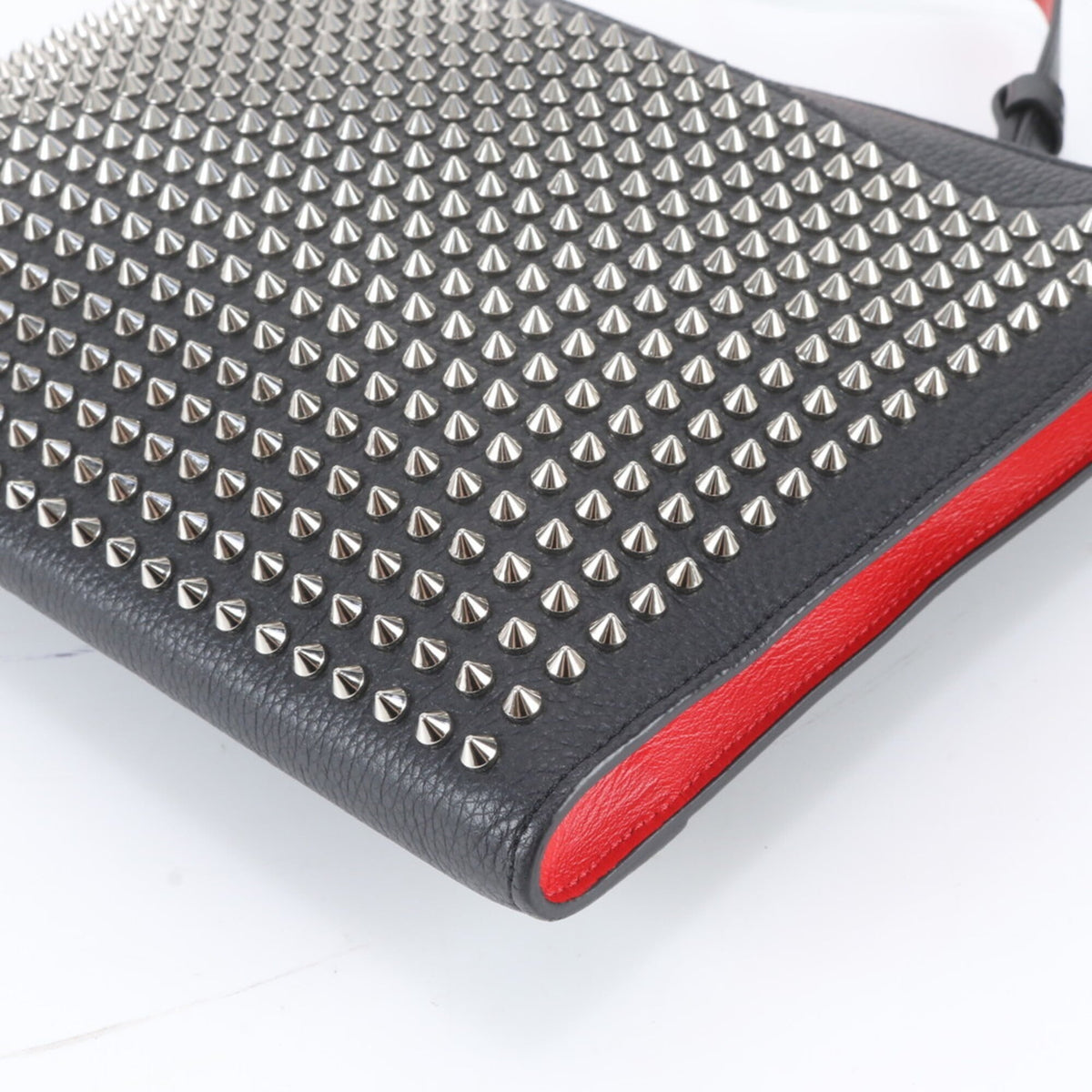 Christian Louboutin Black Leather Shoulder Bag (Pre-Owned)