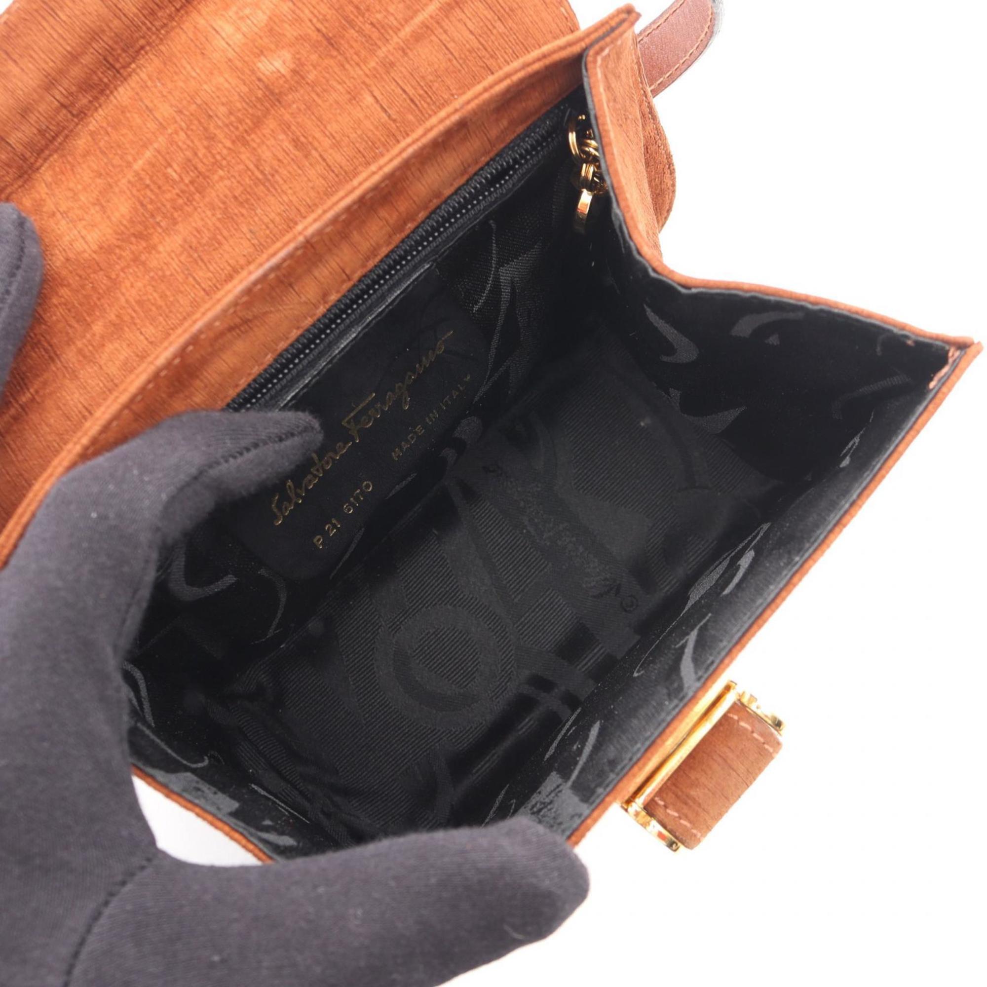 Salvatore Ferragamo Brown Suede Handbag Shoulder Bag (Pre-Owned)