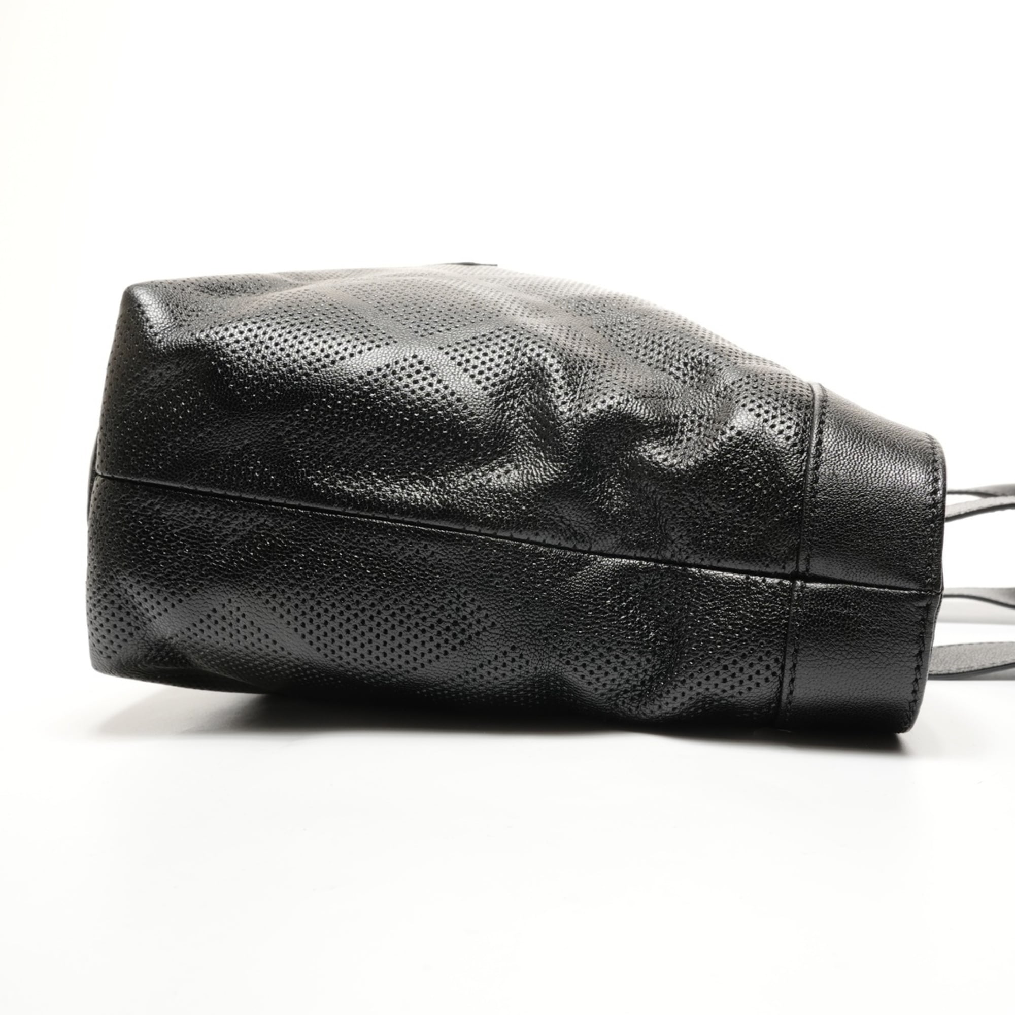 Chanel Black Leather Tote Bag (Pre-Owned)