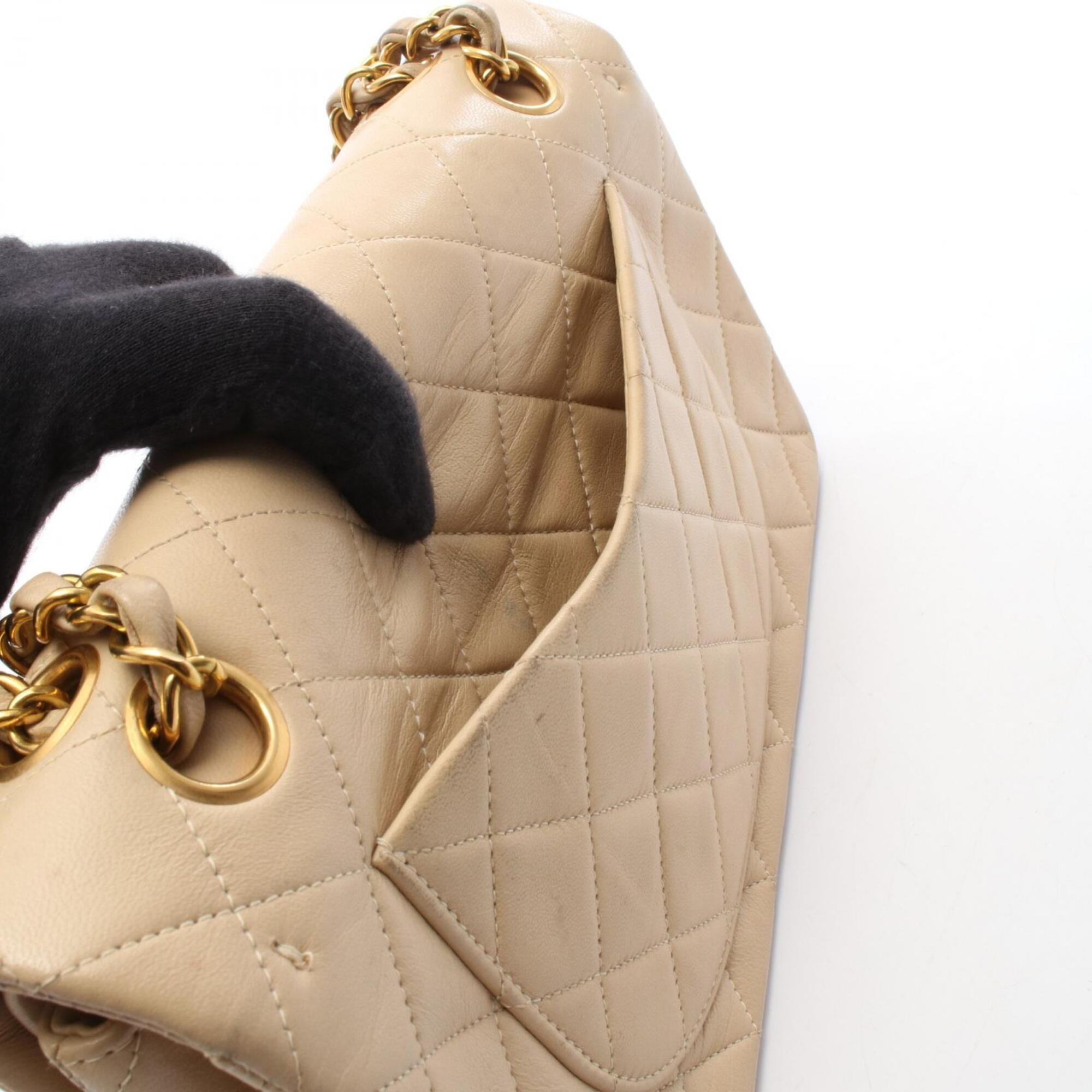 Chanel Beige Leather Handbag Shoulder Bag (Pre-Owned)