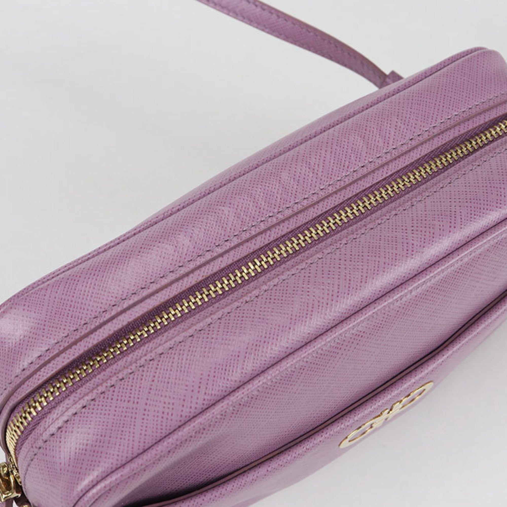 Salvatore Ferragamo Purple Leather Shoulder Bag (Pre-Owned)