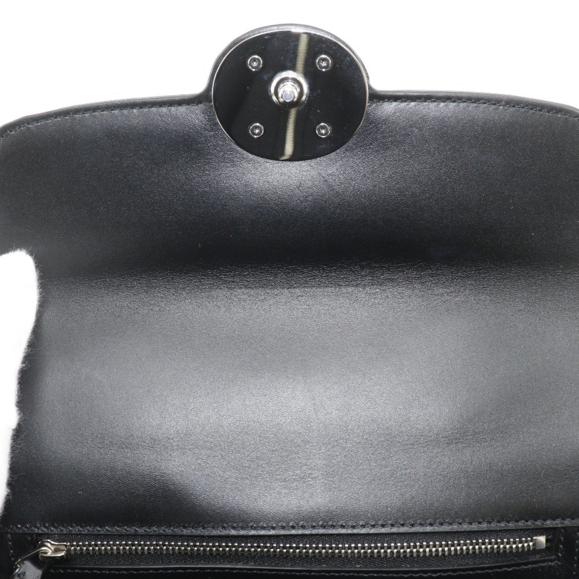 Gucci Black Leather Shoulder Bag (Pre-Owned)