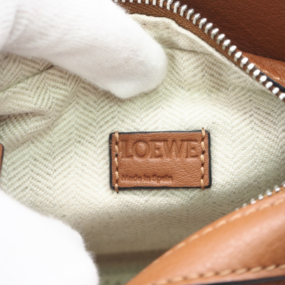 Loewe Puzzle Brown Leather Shoulder Bag (Pre-Owned)