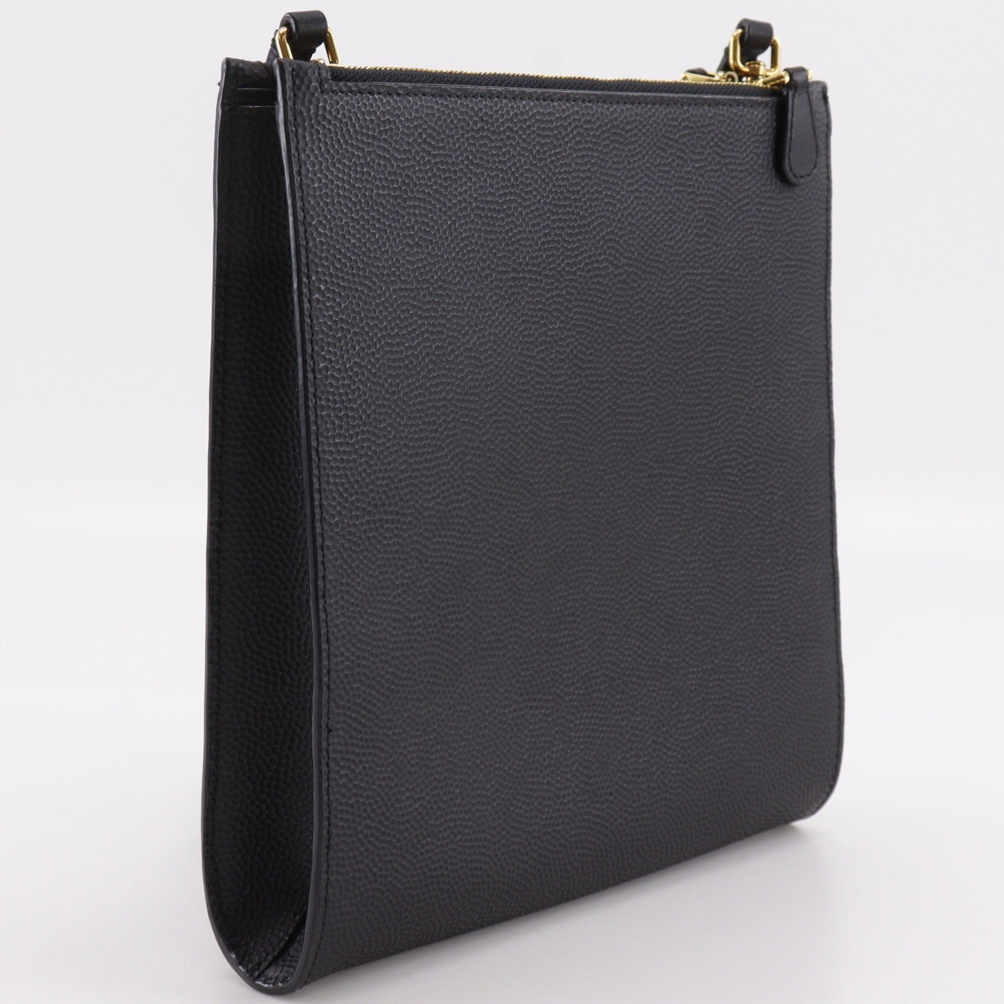 Bally Black Leather Shoulder Bag (Pre-Owned)