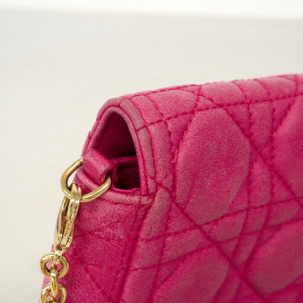 Christian Dior Pink Leather Shoulder Bag (Pre-Owned)