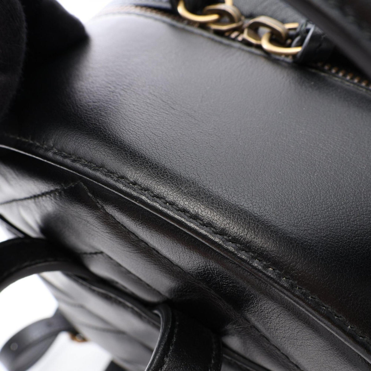 Gucci Black Leather Backpack (Pre-Owned)