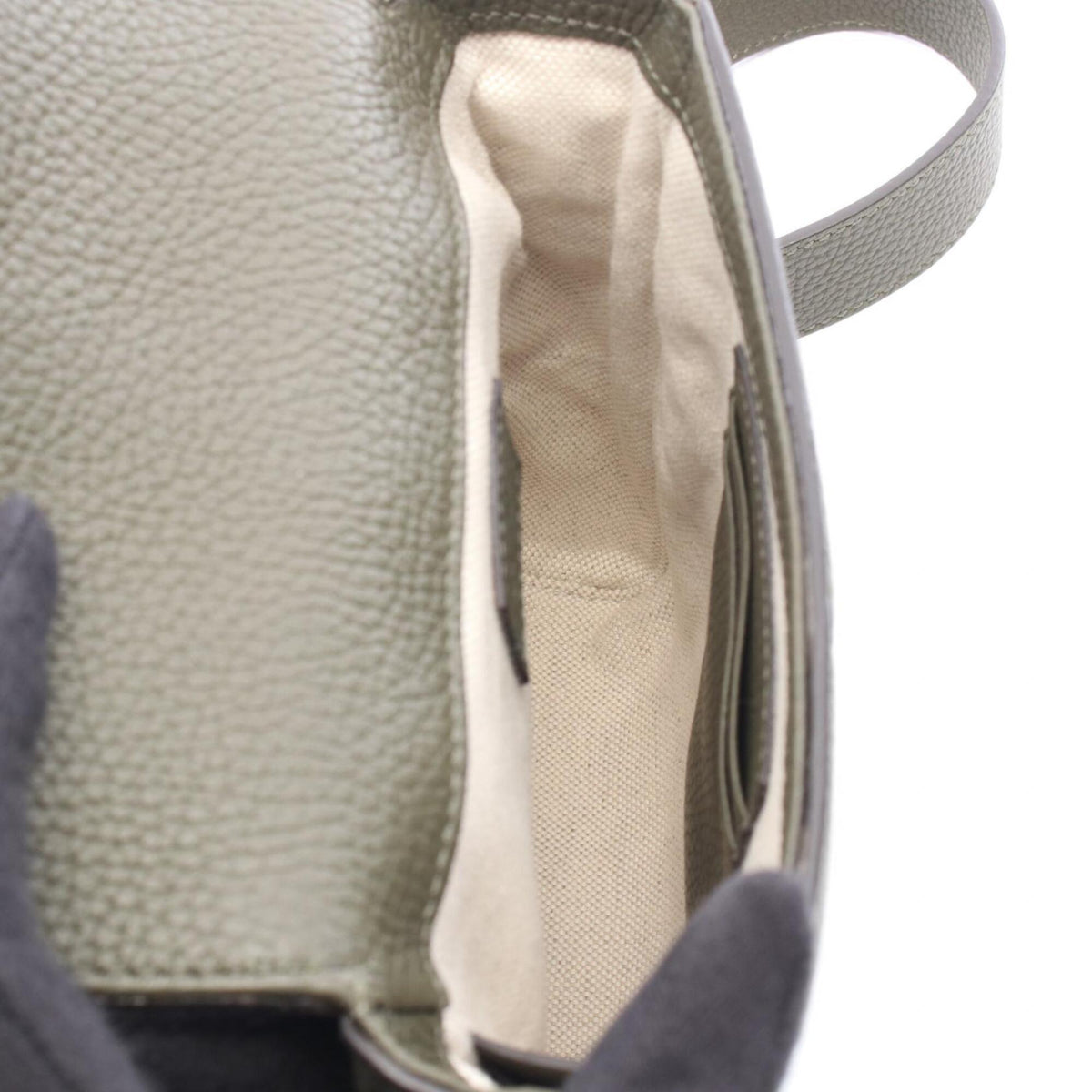 Gucci Khaki Leather Messenger Bag Shoulder Bag (Pre-Owned)