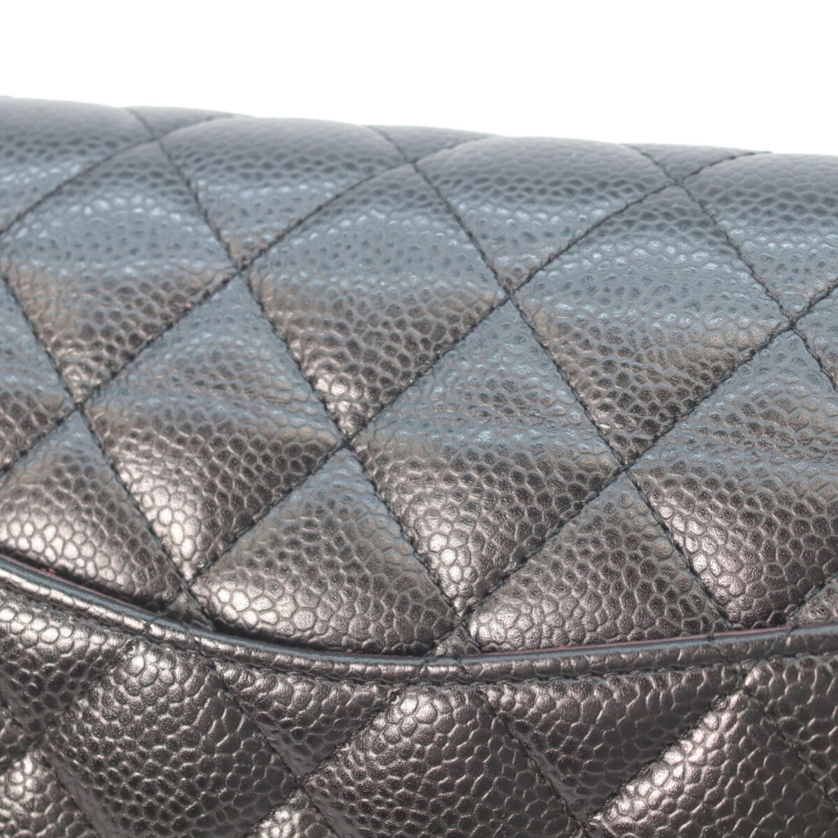 Chanel Matelasse Black Grained Calfskin Shoulder Bag (Pre-Owned)