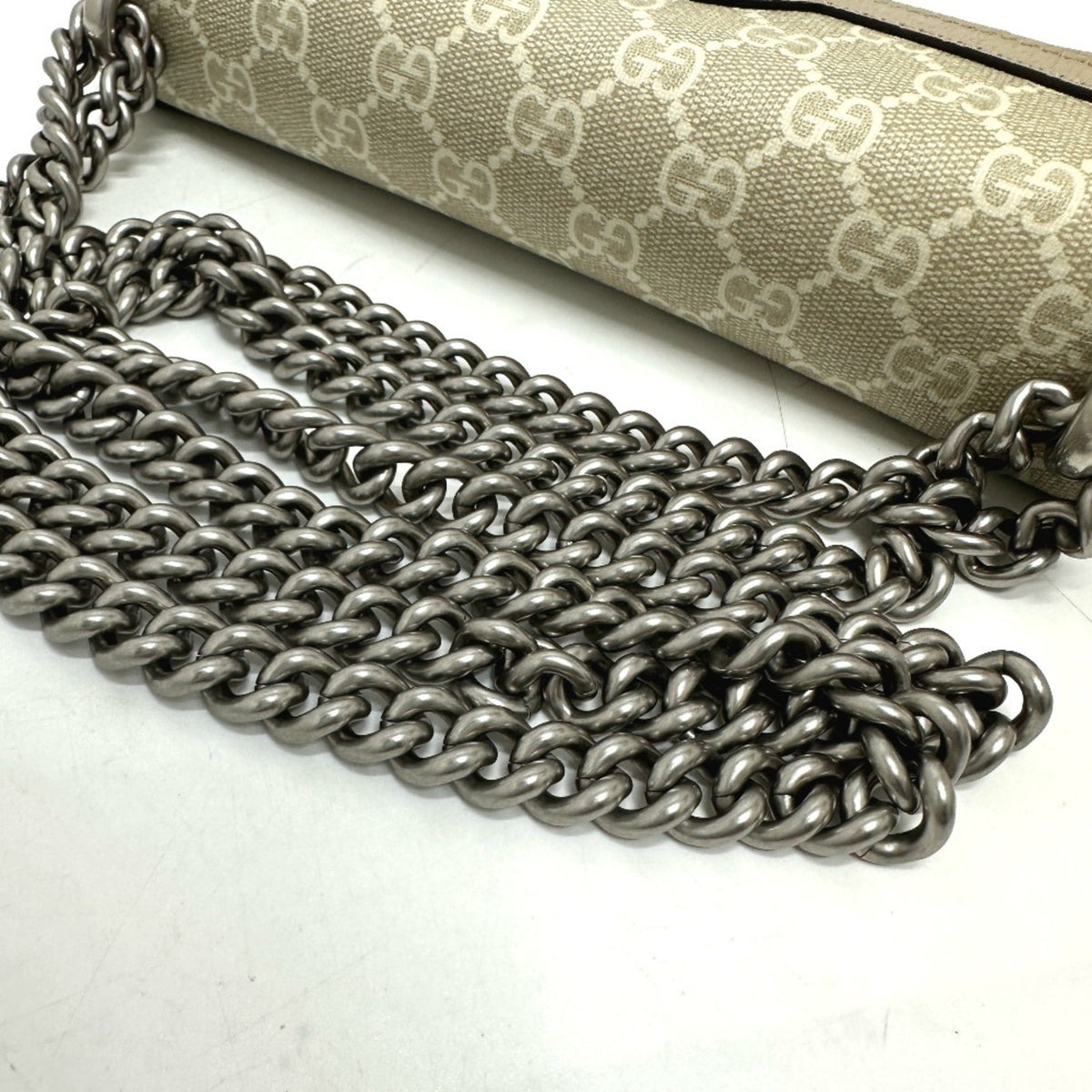 Gucci Beige Gg Supreme Shoulder Bag (Pre-Owned)