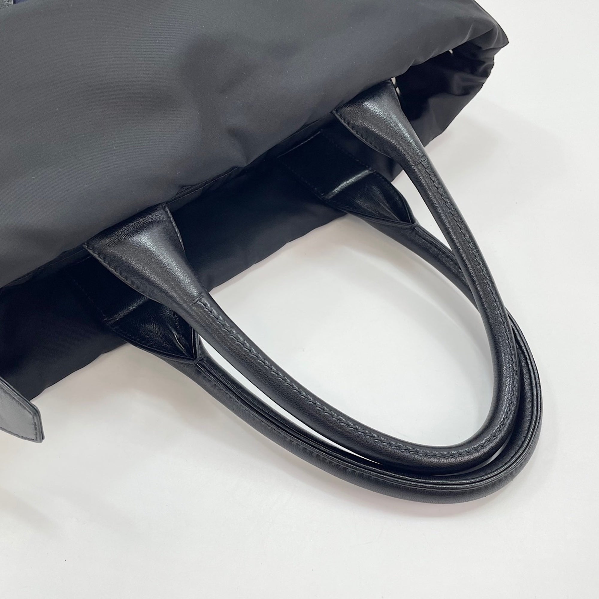 Prada Navy Tote Bag (Pre-Owned)